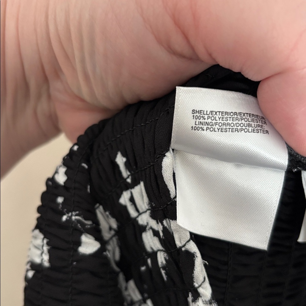 NWT Anne Klein Smocked-Bodice Tiered Maxi Dress in Black/White print XL - Picture 8 of 8
